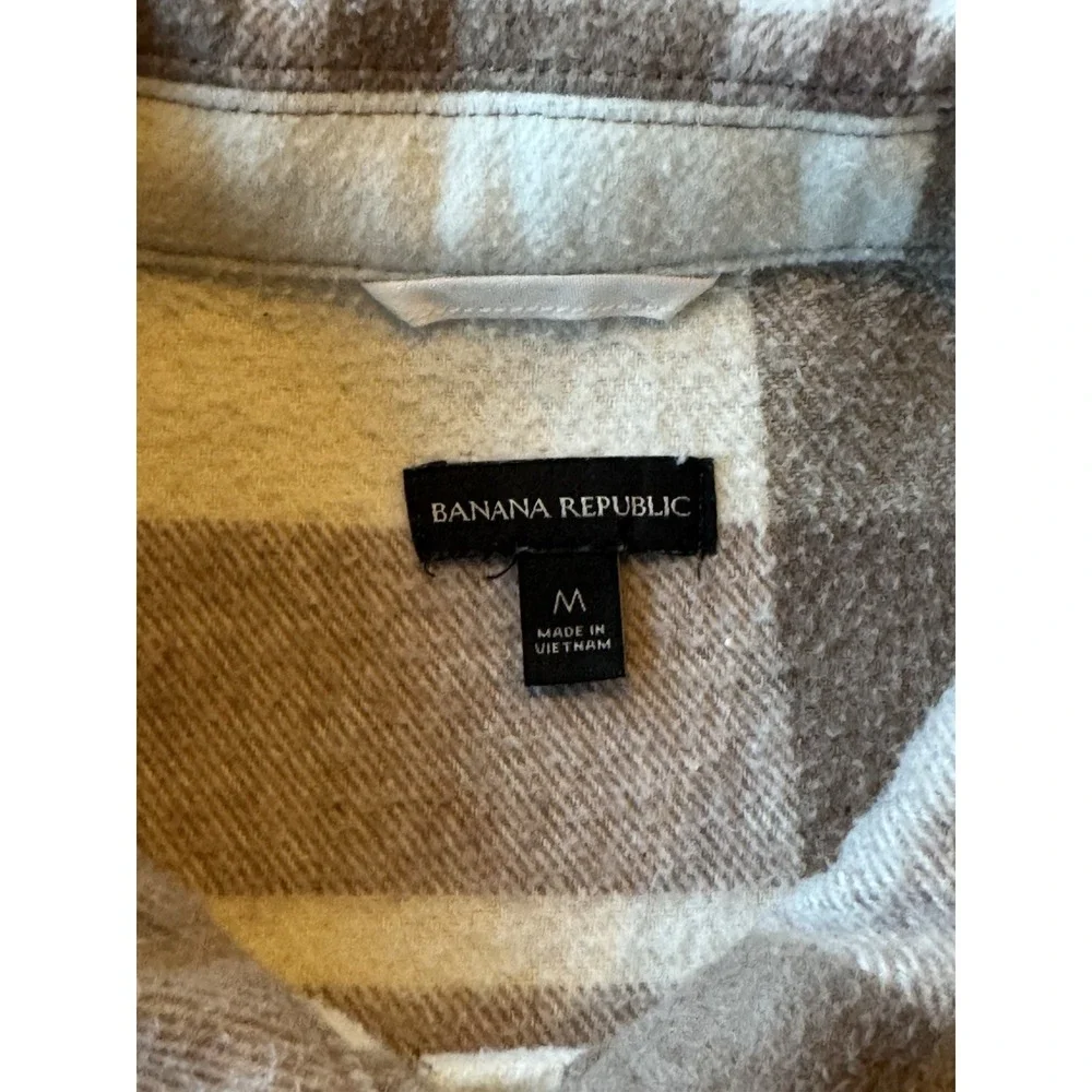 Banana Republic Women's Plaid Shacket Jacket Medium Taupe Cream Button Front